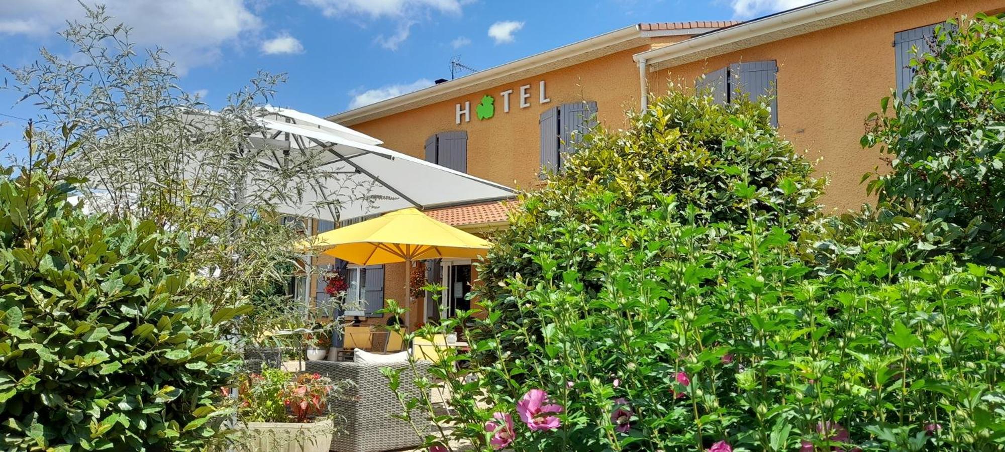 Hotel Des Vignes Julienas Exterior photo